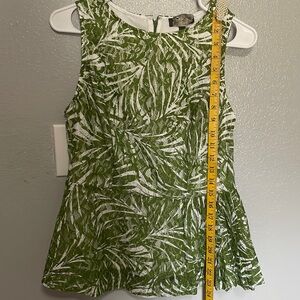 The Limited Green and White Lace Leaf Print Tank Top Blouse‎